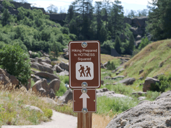 hiking sign